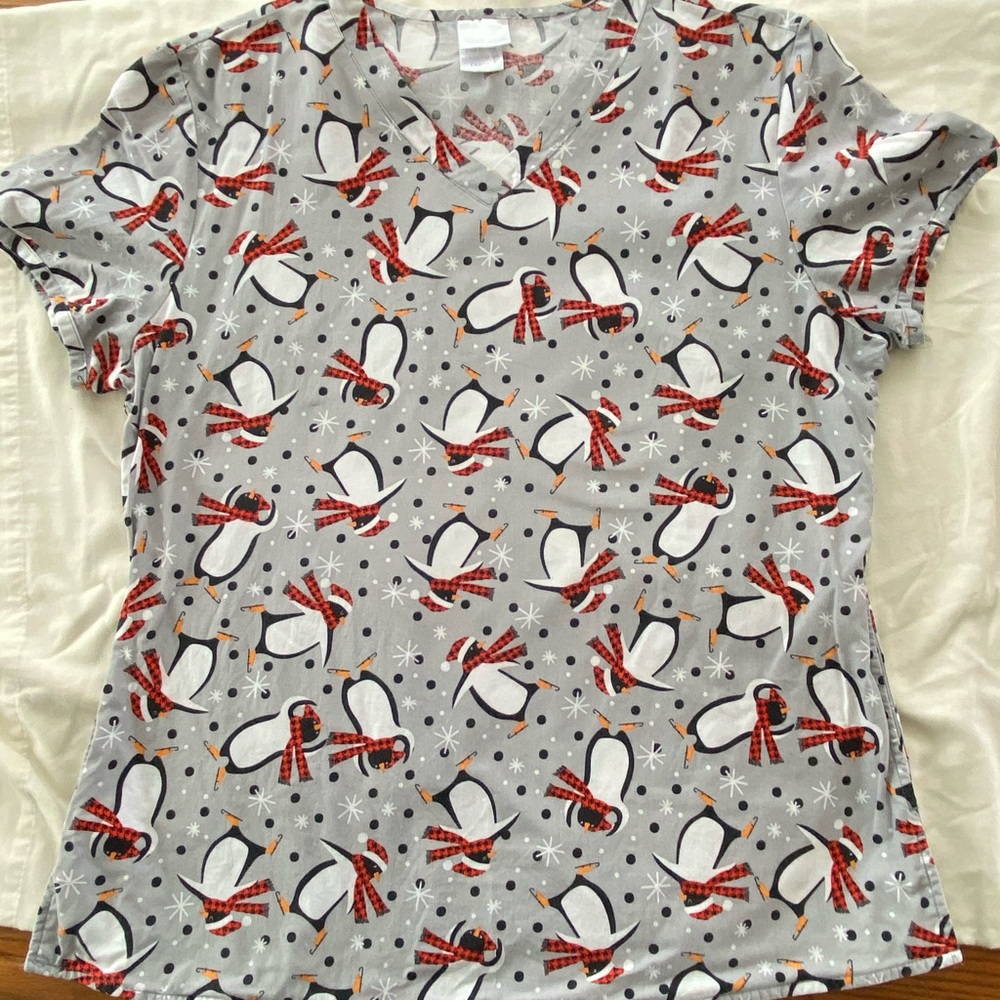 Scrub top